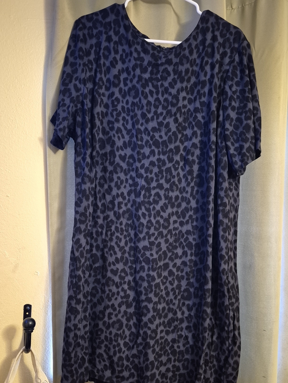 Old Navy Navy and Black Animal Print Short Sleeve Dress